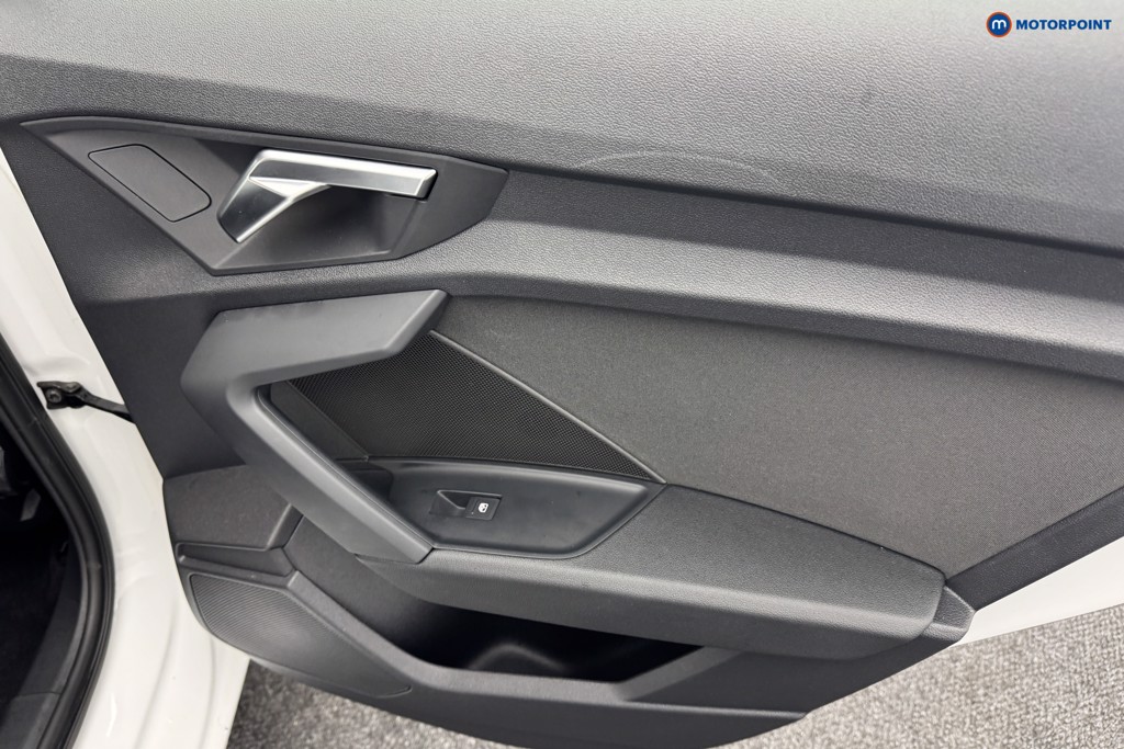 Audi A3 Technik Manual Petrol Hatchback - Stock Number (1581786) - 24th supplementary image