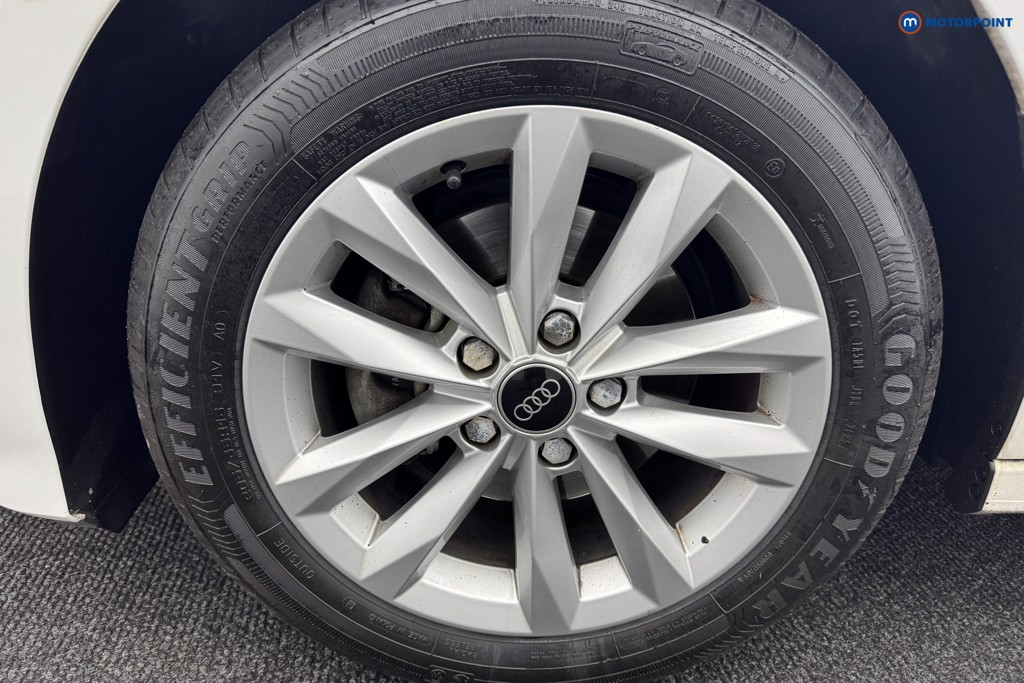 Audi A3 Technik Manual Petrol Hatchback - Stock Number (1581786) - 36th supplementary image