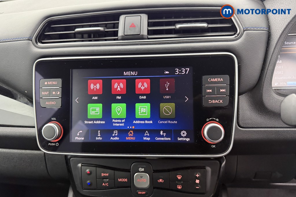 Nissan Leaf N-Connecta Automatic Electric Hatchback - Stock Number (1581934) - 9th supplementary image