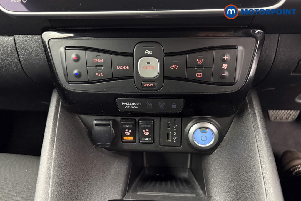 Nissan Leaf N-Connecta Automatic Electric Hatchback - Stock Number (1581934) - 11th supplementary image