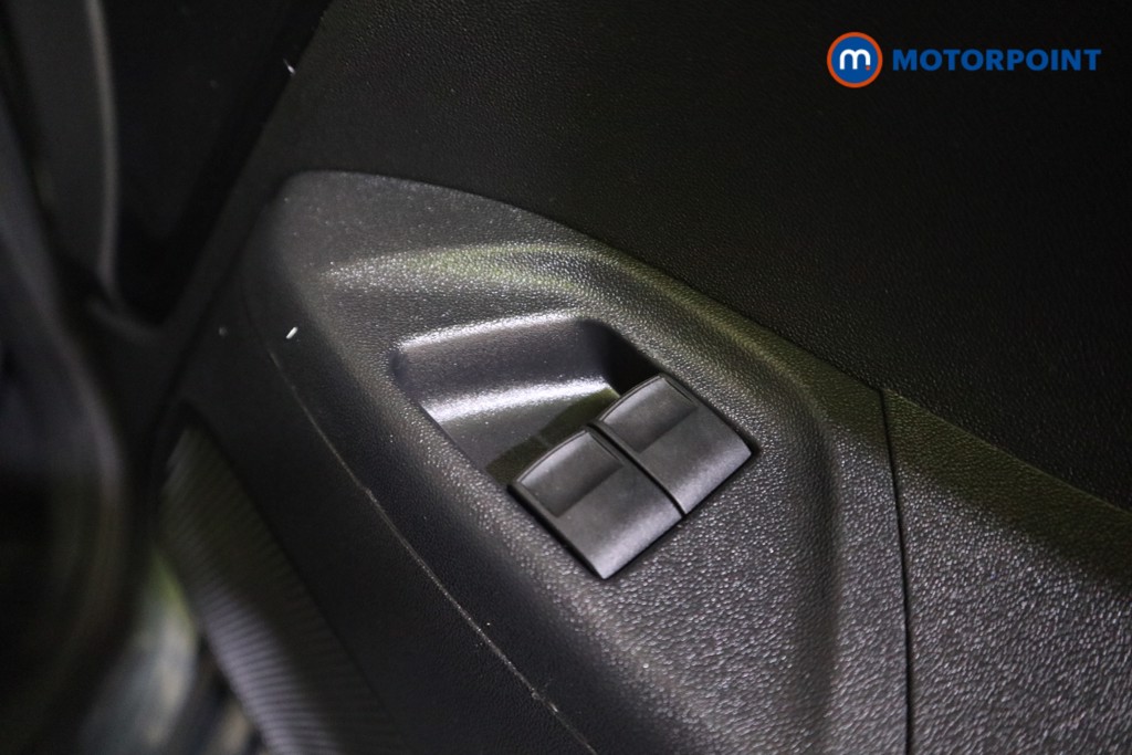Toyota Aygo X-Play Manual Petrol Hatchback - Stock Number (1582065) - 10th supplementary image