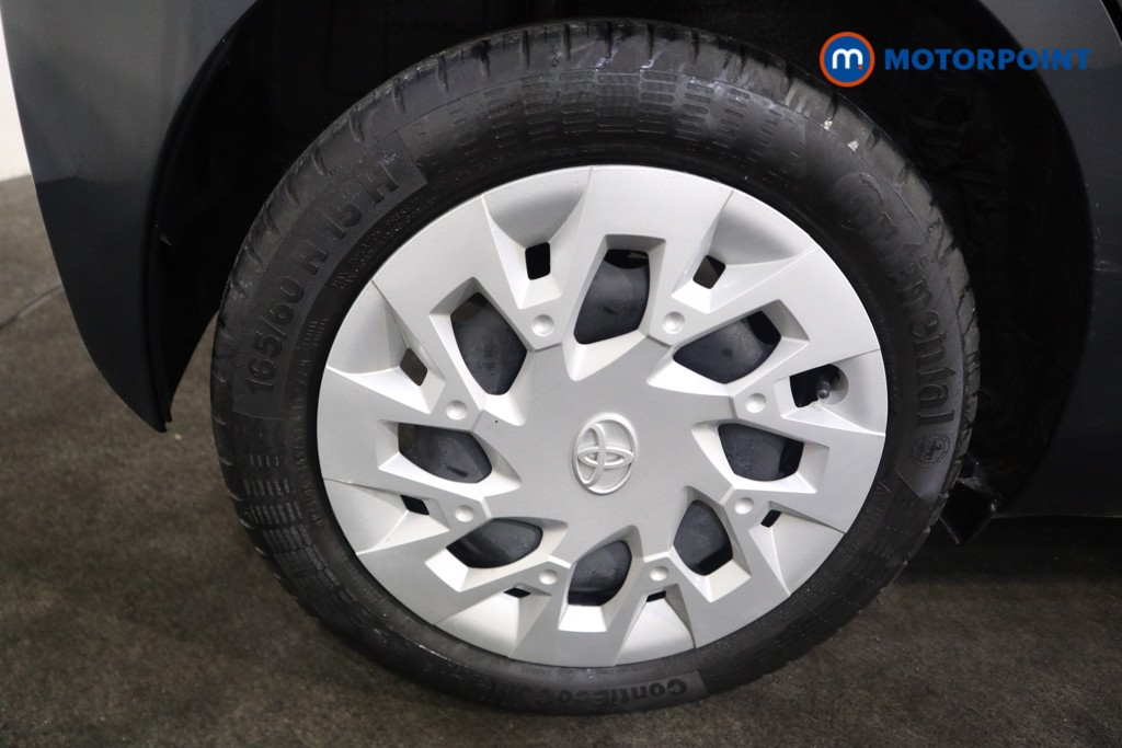 Toyota Aygo X-Play Manual Petrol Hatchback - Stock Number (1582065) - 14th supplementary image