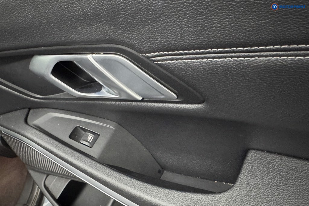 BMW 3 Series M Sport Automatic Petrol Plug-In Hybrid Estate - Stock Number (1582934) - 23rd supplementary image
