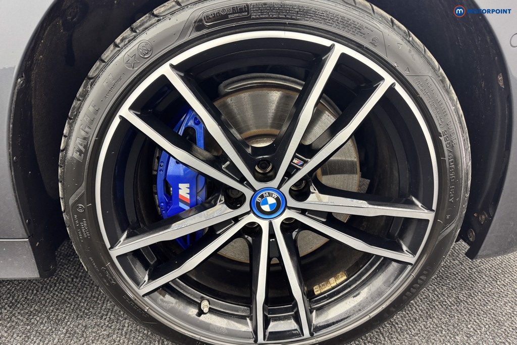 BMW 3 Series M Sport Automatic Petrol Plug-In Hybrid Estate - Stock Number (1582934) - 32nd supplementary image