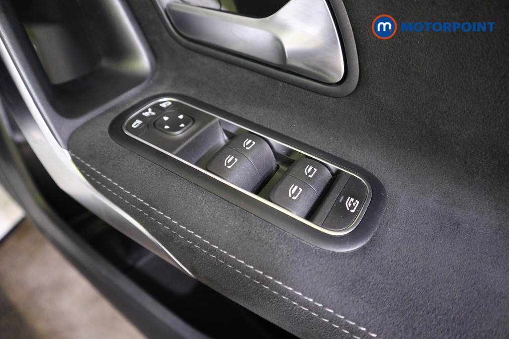 Mercedes-Benz A Class Amg Line Premium Edition Automatic Petrol Saloon - Stock Number (1582980) - 14th supplementary image