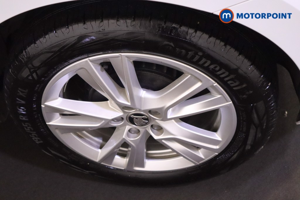 Skoda Fabia Se L Manual Petrol Hatchback - Stock Number (1583024) - 9th supplementary image