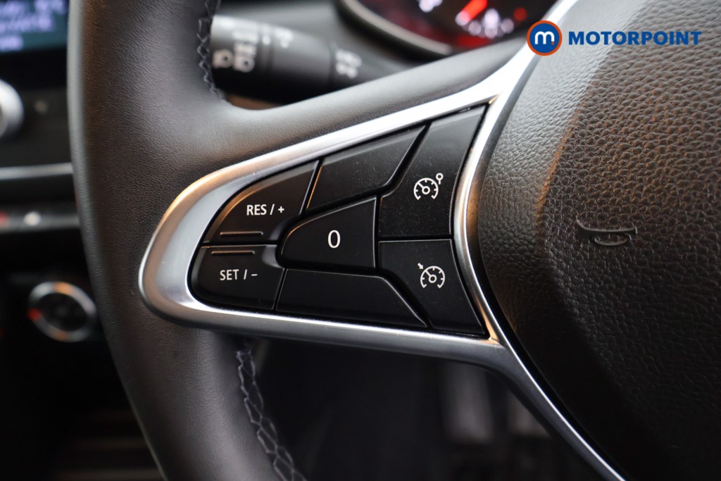 Renault Clio Play Manual Petrol Hatchback - Stock Number (1583069) - 2nd supplementary image