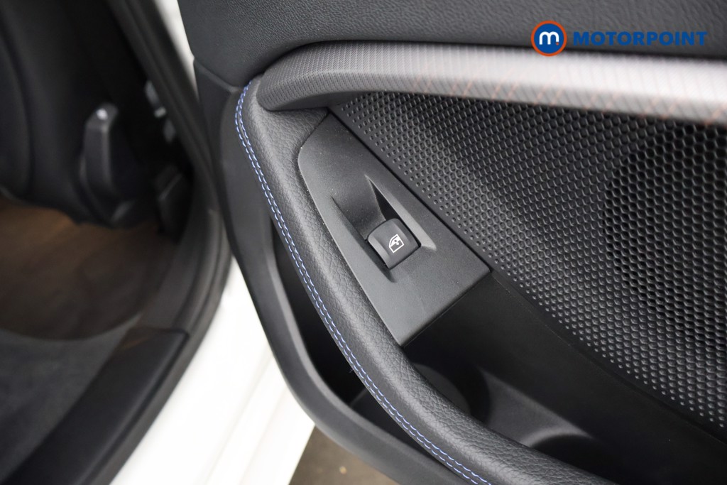 BMW 1 Series M Sport Automatic Diesel Hatchback - Stock Number (1584013) - 34th supplementary image