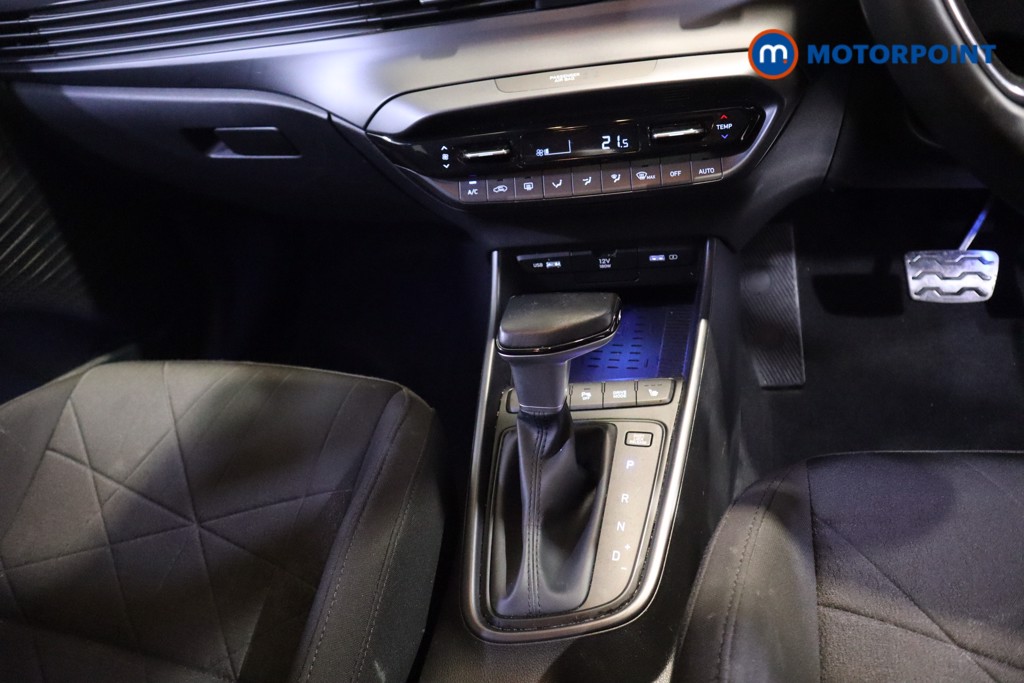 Hyundai Bayon Premium Automatic Petrol SUV - Stock Number (1584021) - 6th supplementary image