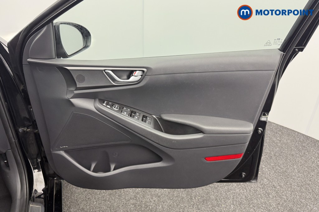 Hyundai Ioniq Premium Automatic Electric Hatchback - Stock Number (1584163) - 17th supplementary image