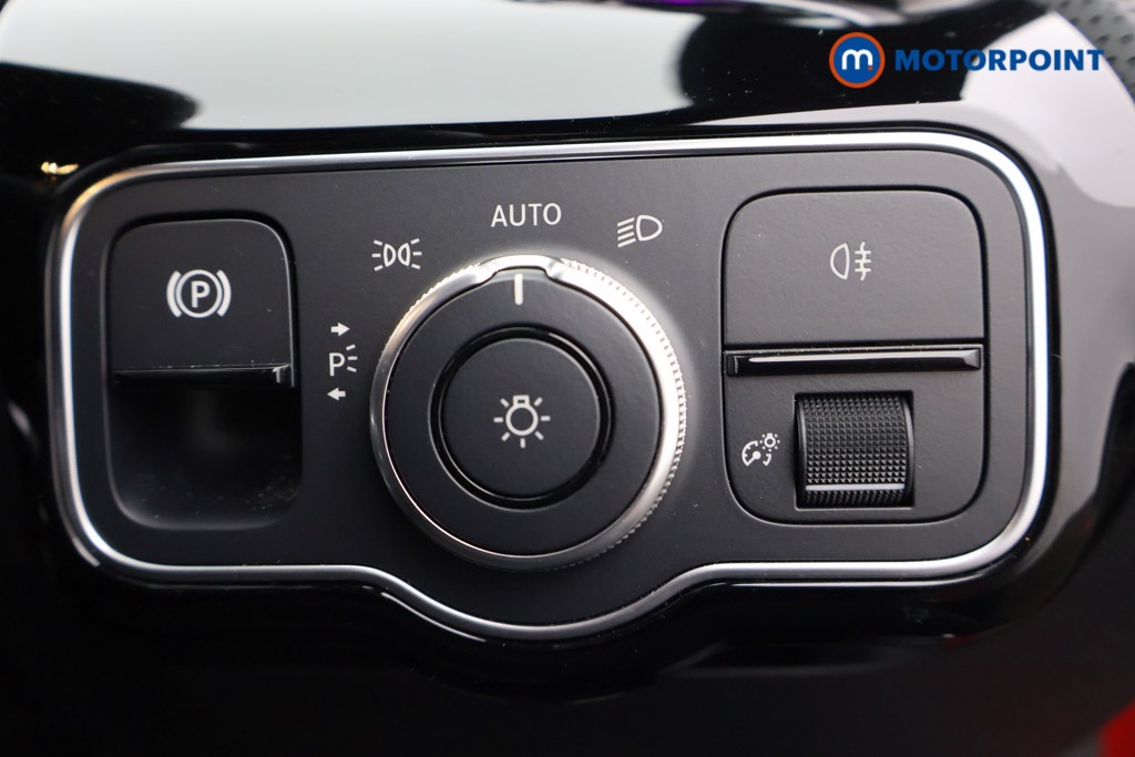 Mercedes-Benz CLA Amg Line Automatic Petrol Coupe - Stock Number (1584198) - 8th supplementary image