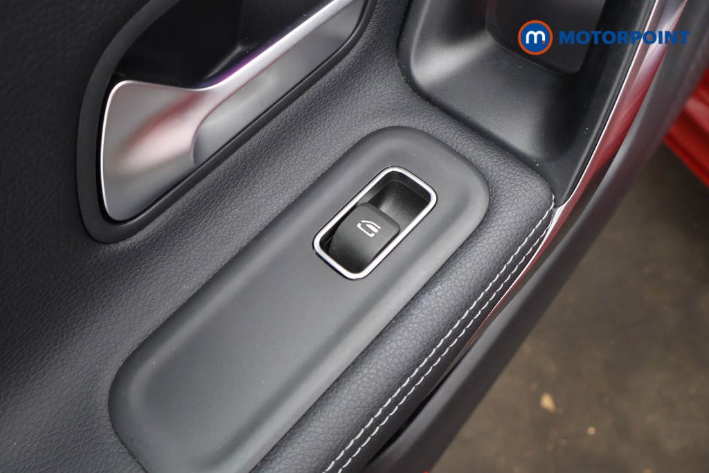 Mercedes-Benz CLA Amg Line Automatic Petrol Coupe - Stock Number (1584198) - 43rd supplementary image