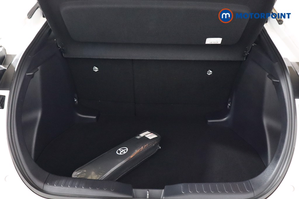 Toyota C-Hr Design Automatic Petrol-Electric Hybrid SUV - Stock Number (1584361) - 15th supplementary image