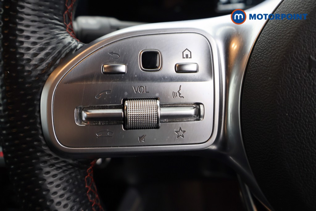 Mercedes-Benz GLB Amg Line Automatic Petrol SUV - Stock Number (1584429) - 2nd supplementary image