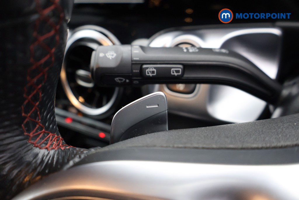 Mercedes-Benz GLB Amg Line Automatic Petrol SUV - Stock Number (1584429) - 4th supplementary image