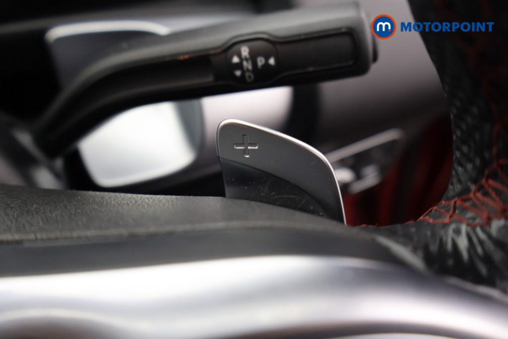 Mercedes-Benz GLB Amg Line Automatic Petrol SUV - Stock Number (1584429) - 5th supplementary image