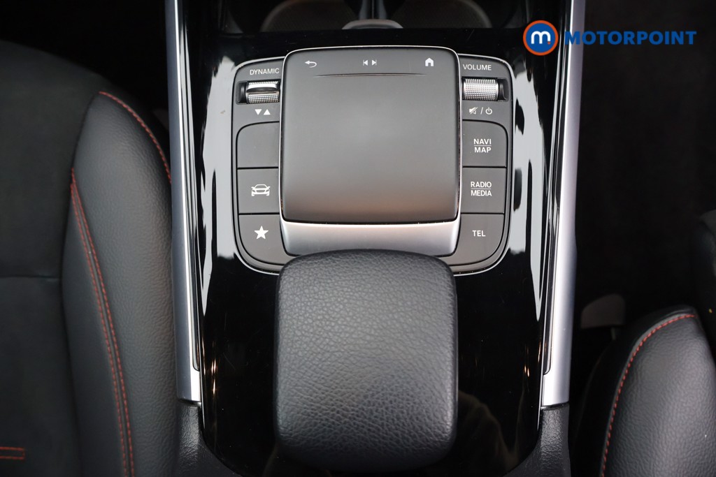 Mercedes-Benz GLB Amg Line Automatic Petrol SUV - Stock Number (1584429) - 14th supplementary image