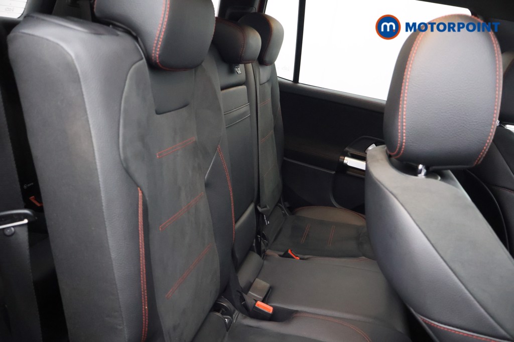 Mercedes-Benz GLB Amg Line Automatic Petrol SUV - Stock Number (1584429) - 27th supplementary image