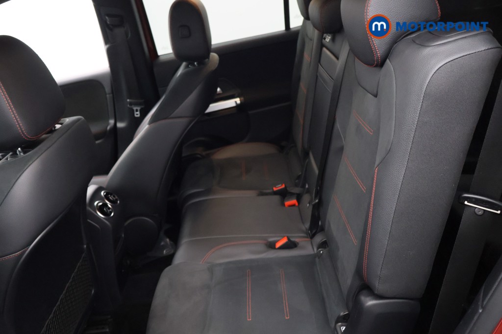 Mercedes-Benz GLB Amg Line Automatic Petrol SUV - Stock Number (1584429) - 39th supplementary image