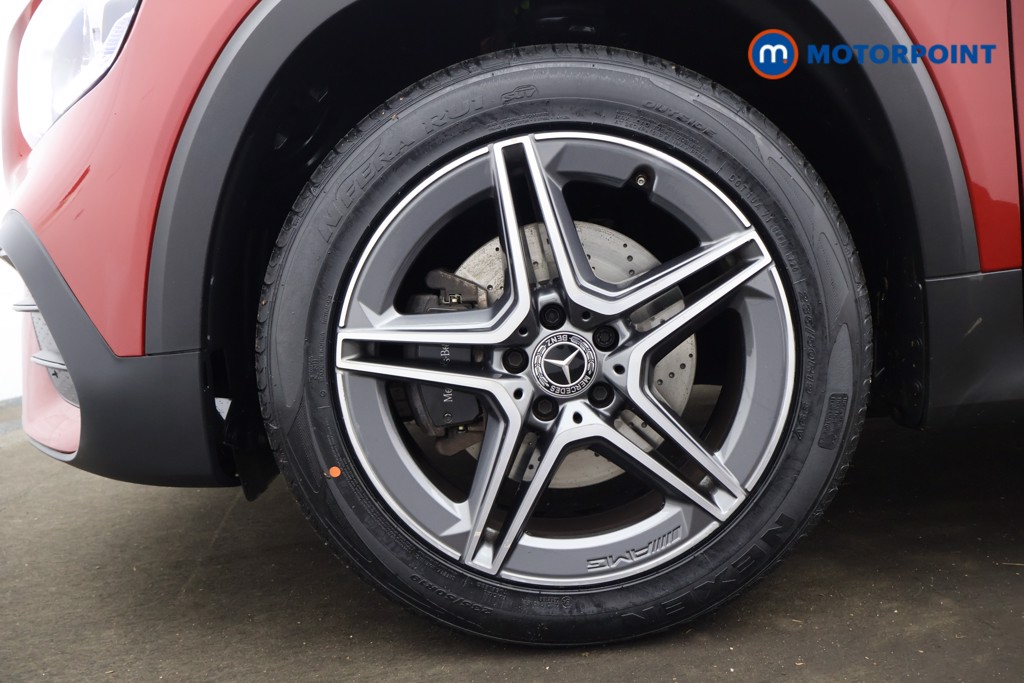 Mercedes-Benz GLB Amg Line Automatic Petrol SUV - Stock Number (1584429) - 47th supplementary image