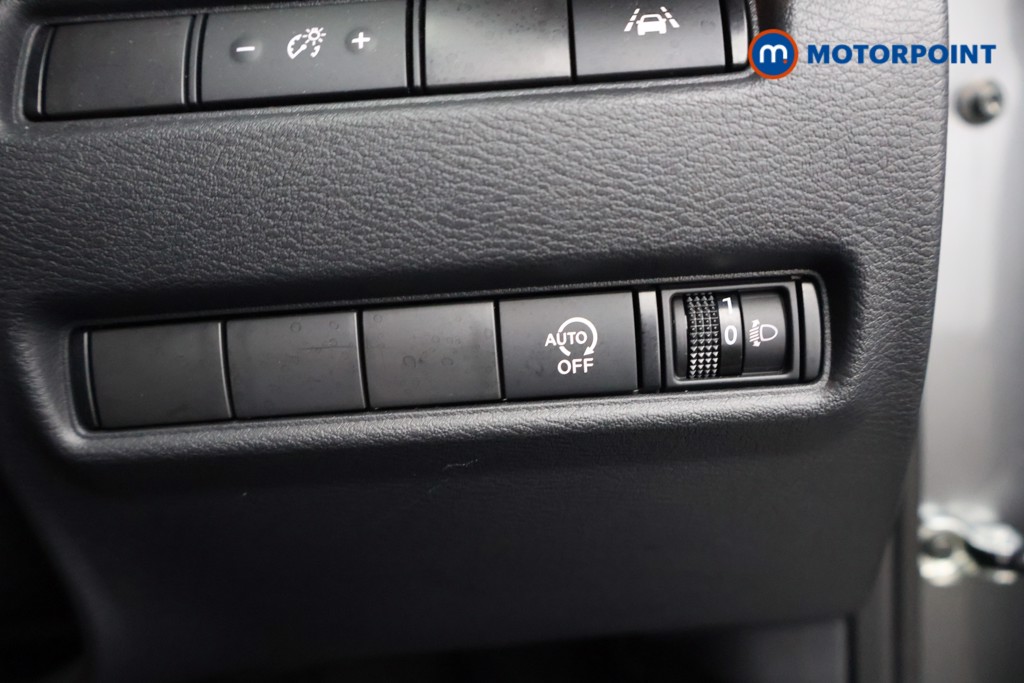 Nissan Juke Visia Manual Petrol SUV - Stock Number (1584430) - 6th supplementary image