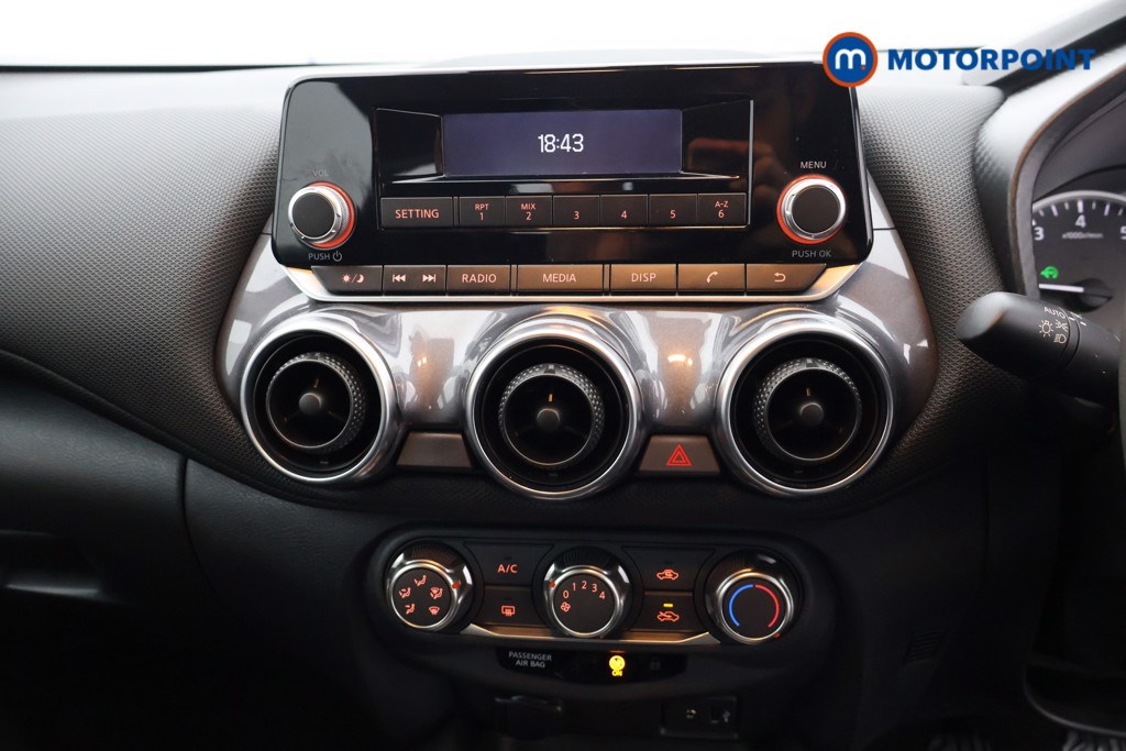 Nissan Juke Visia Manual Petrol SUV - Stock Number (1584430) - 7th supplementary image