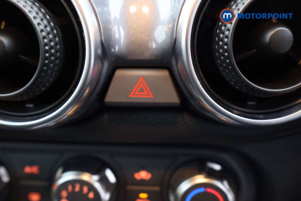 Nissan Juke Visia Manual Petrol SUV - Stock Number (1584430) - 10th supplementary image