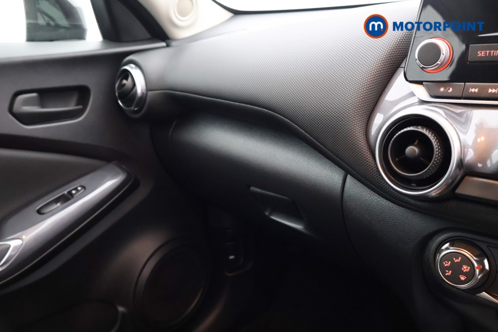 Nissan Juke Visia Manual Petrol SUV - Stock Number (1584430) - 18th supplementary image