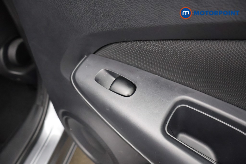 Nissan Juke Visia Manual Petrol SUV - Stock Number (1584430) - 27th supplementary image