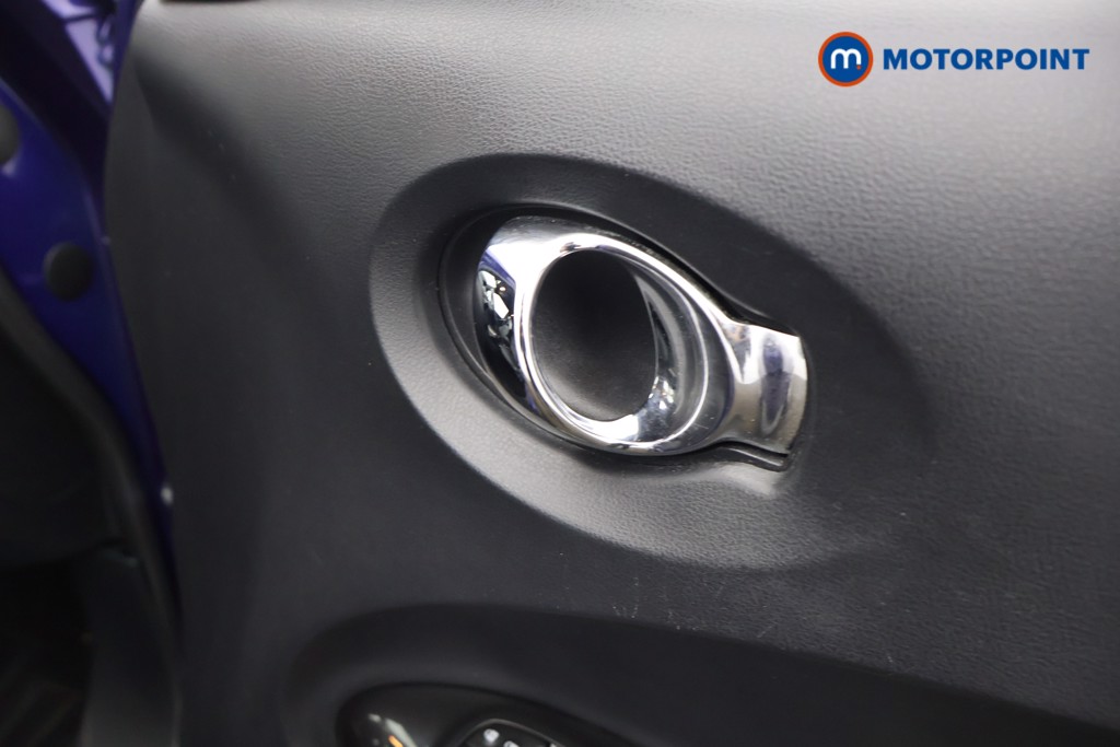 Nissan Juke Tekna Automatic Petrol SUV - Stock Number (1584639) - 22nd supplementary image