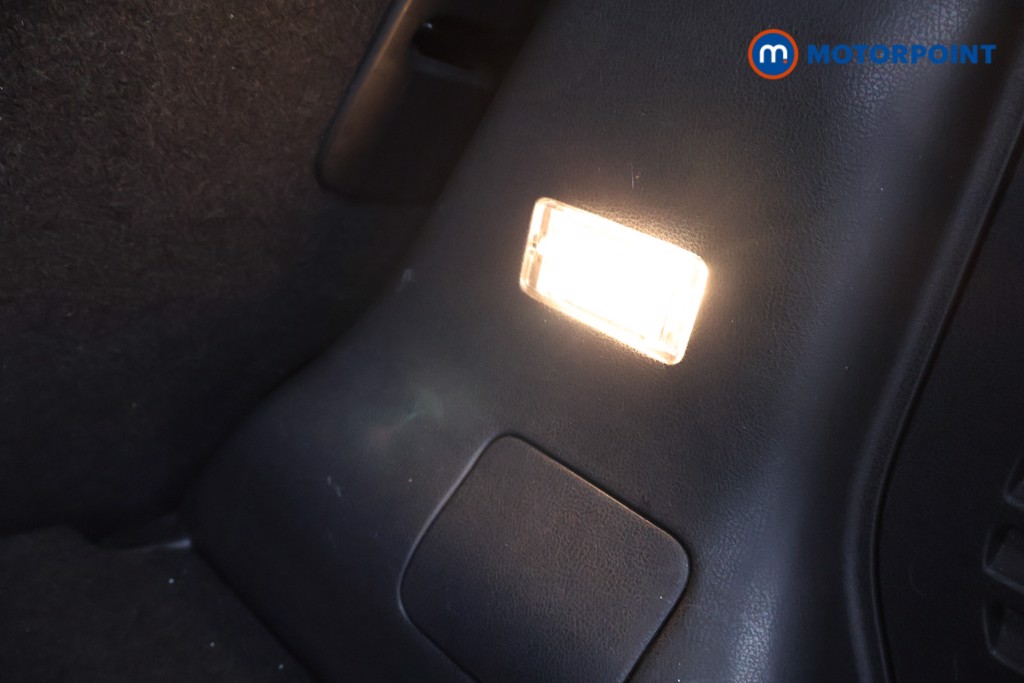 Nissan Juke Tekna Automatic Petrol SUV - Stock Number (1584639) - 33rd supplementary image