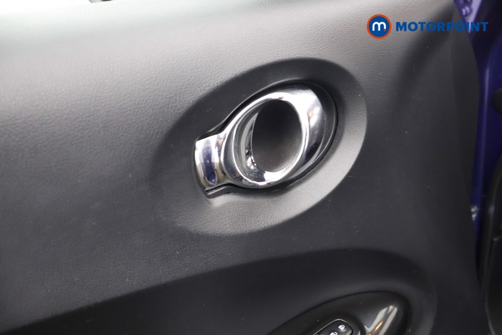 Nissan Juke Tekna Automatic Petrol SUV - Stock Number (1584639) - 42nd supplementary image