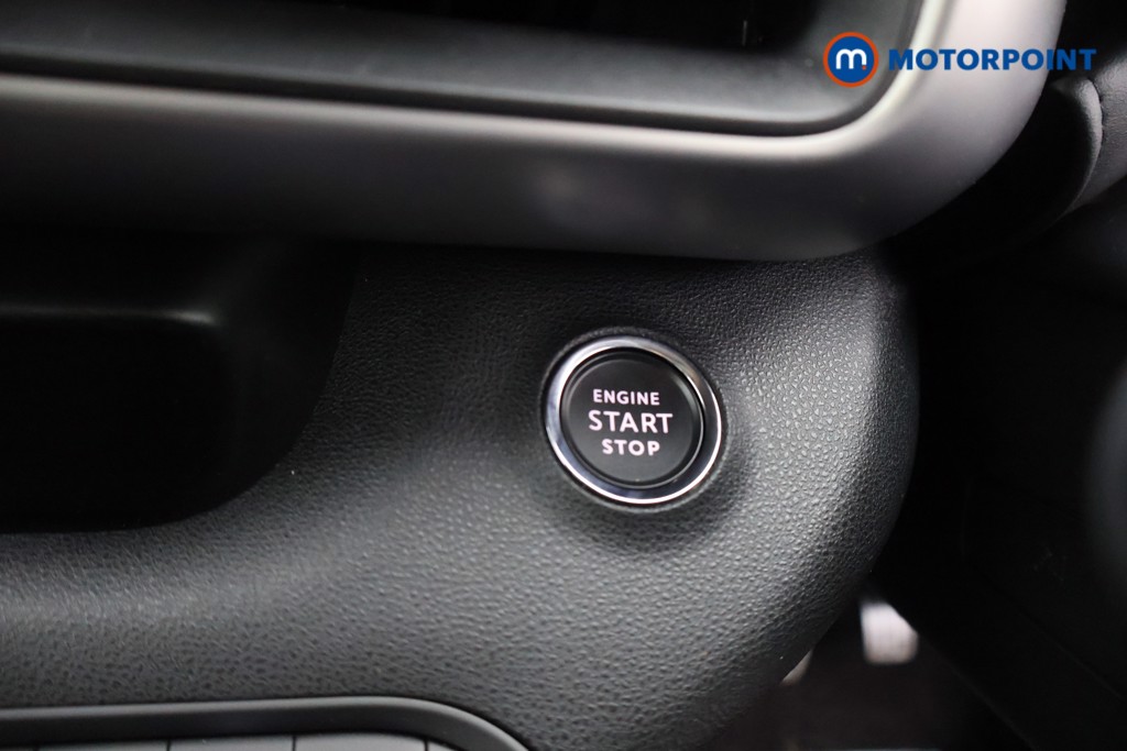 Jeep Avenger Summit Automatic Electric SUV - Stock Number (1584671) - 7th supplementary image