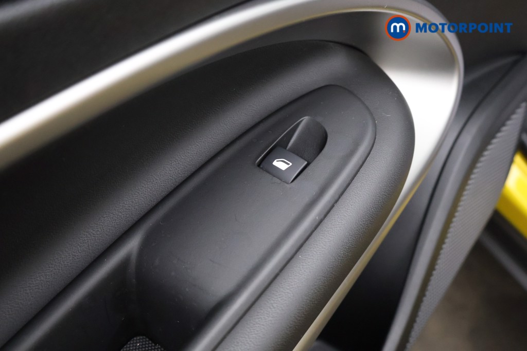 Jeep Avenger Summit Automatic Electric SUV - Stock Number (1584671) - 43rd supplementary image