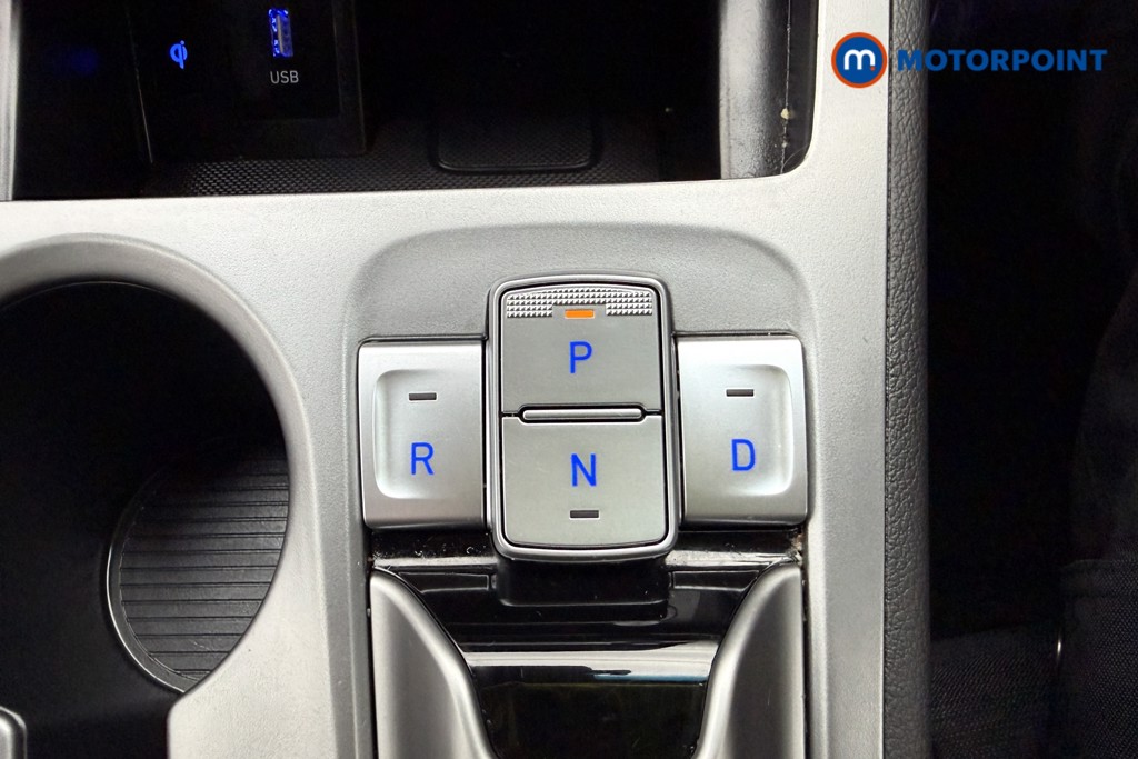 Hyundai Kona Premium Automatic Electric SUV - Stock Number (1584760) - 16th supplementary image
