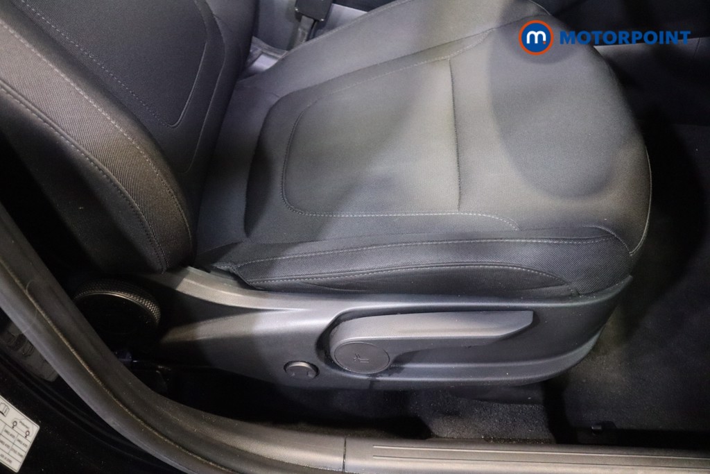 Hyundai Tucson Se Connect Manual Petrol SUV - Stock Number (1584780) - 16th supplementary image