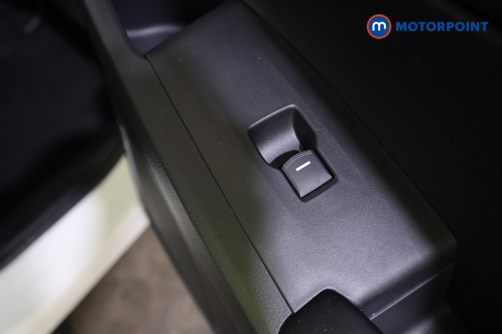 Honda Hr-V Elegance Automatic Petrol-Electric Hybrid SUV - Stock Number (1584867) - 16th supplementary image