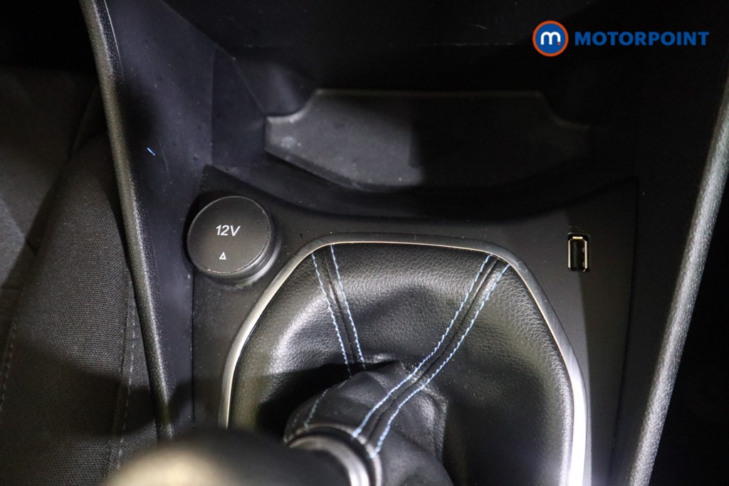 Ford Fiesta Active Manual Petrol Hatchback - Stock Number (1584917) - 9th supplementary image