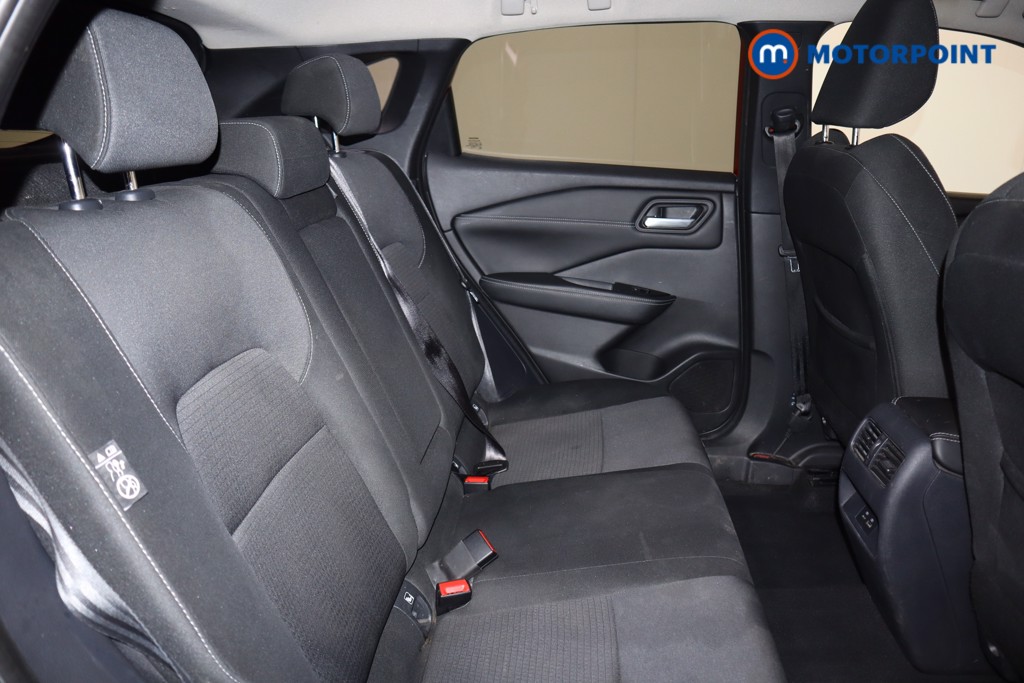 Nissan Qashqai N-Connecta Manual Petrol SUV - Stock Number (1584949) - 18th supplementary image