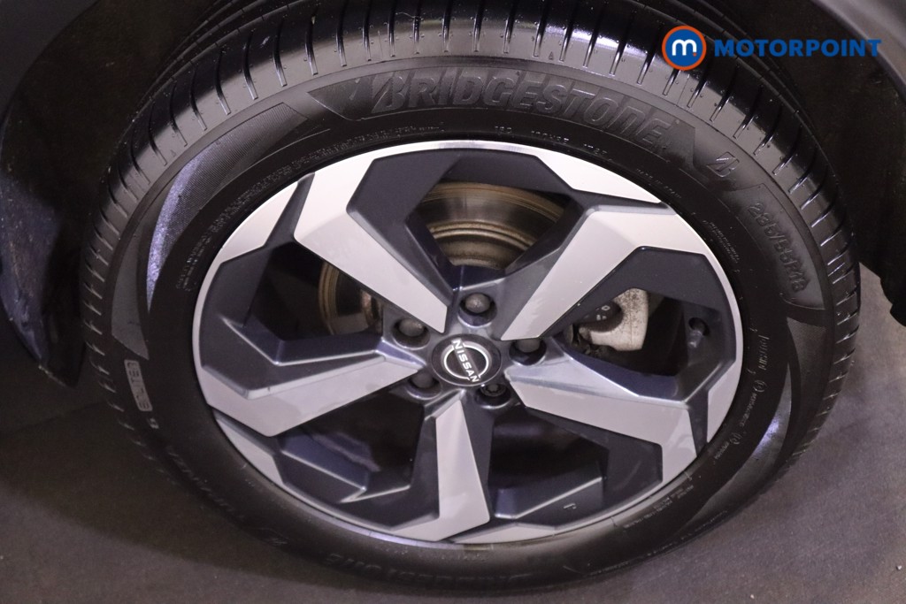 Nissan Qashqai N-Connecta Manual Petrol SUV - Stock Number (1584949) - 23rd supplementary image