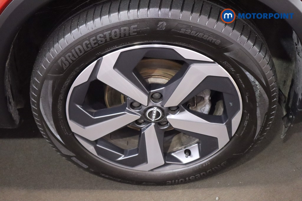 Nissan Qashqai N-Connecta Manual Petrol SUV - Stock Number (1584949) - 25th supplementary image