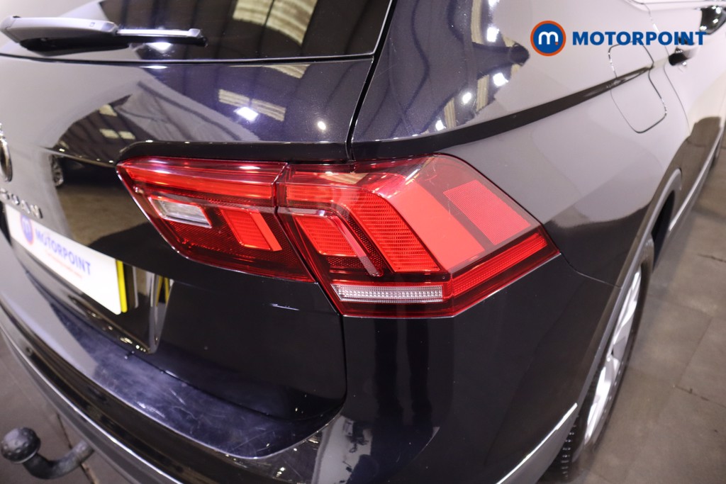 Volkswagen Tiguan Allspace Life Manual Petrol SUV - Stock Number (1584953) - 28th supplementary image