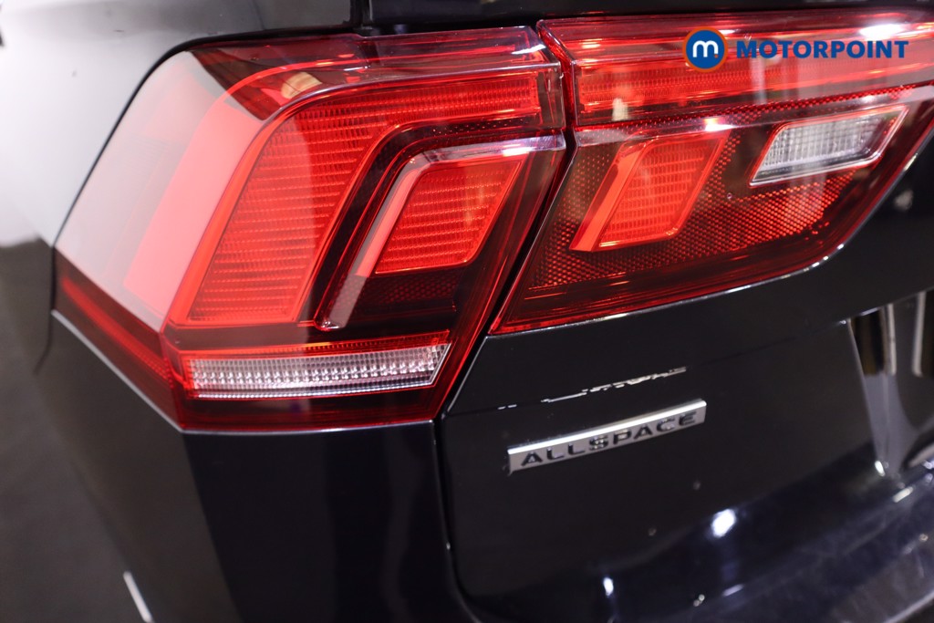 Volkswagen Tiguan Allspace Life Manual Petrol SUV - Stock Number (1584953) - 30th supplementary image