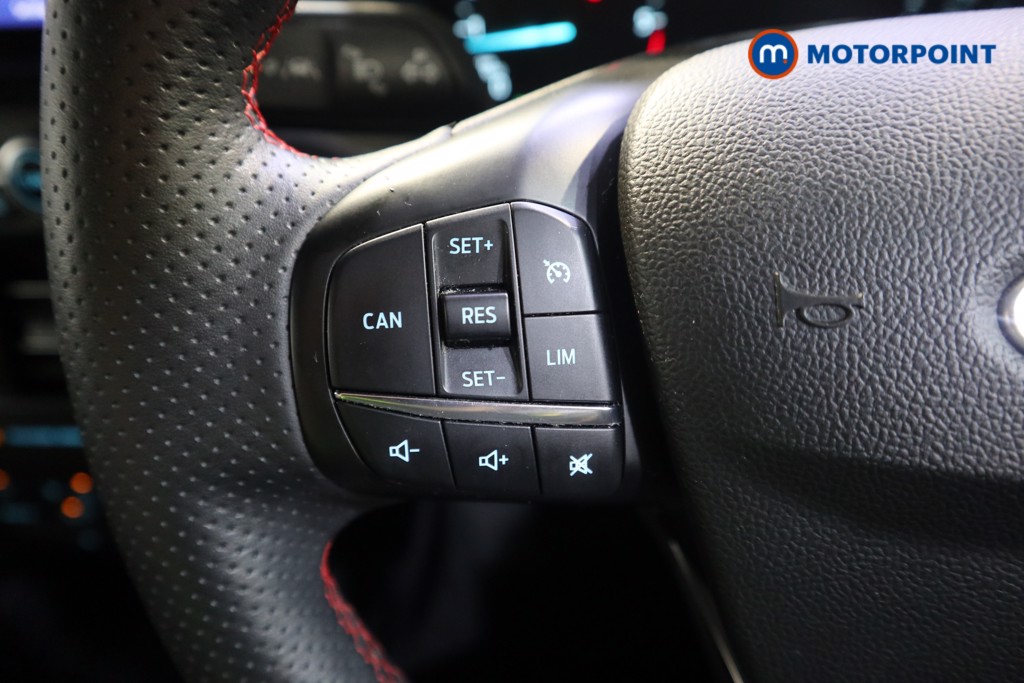 Ford Focus St-Line Edition Manual Diesel Hatchback - Stock Number (1585045) - 3rd supplementary image