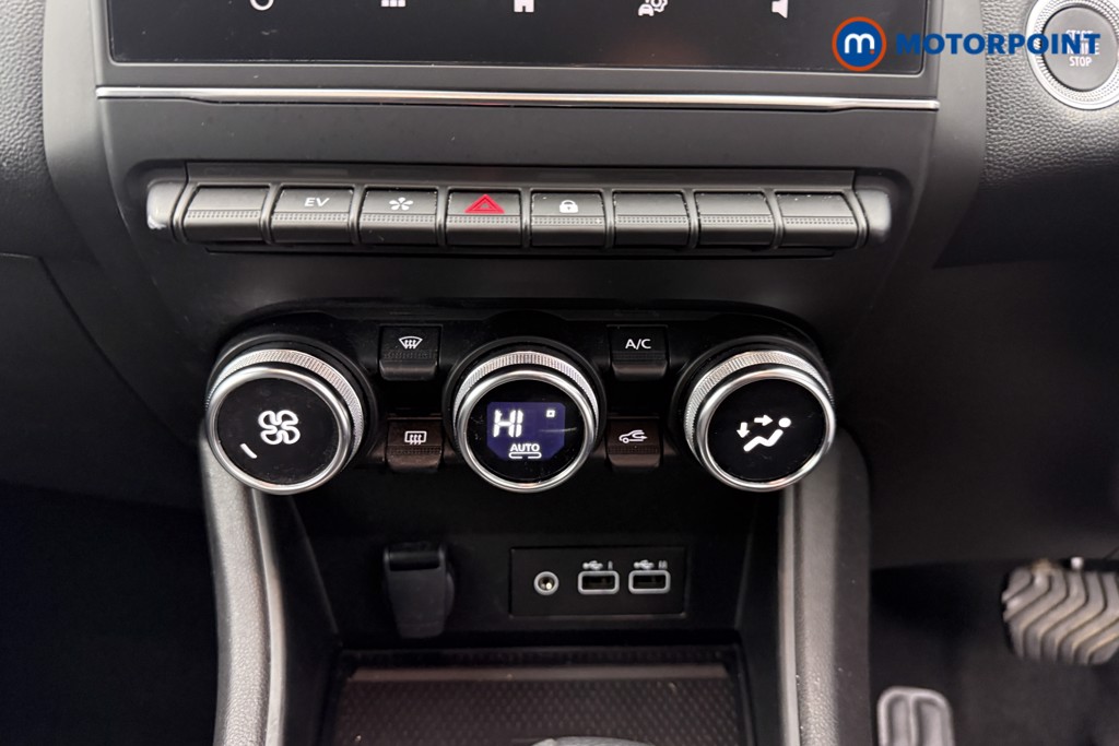 Renault Captur Techno Automatic Petrol-Electric Hybrid SUV - Stock Number (1585131) - 10th supplementary image