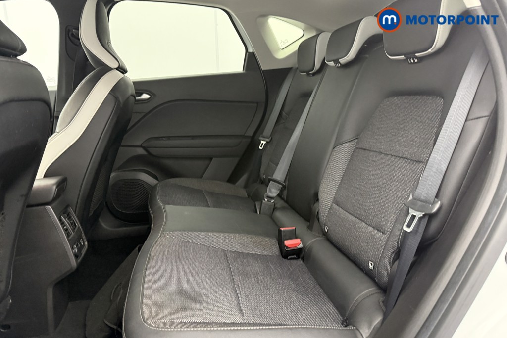 Renault Captur Techno Automatic Petrol-Electric Hybrid SUV - Stock Number (1585131) - 23rd supplementary image
