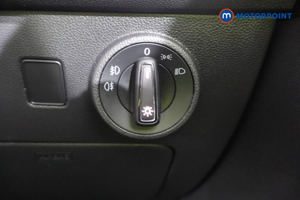 Seat Ateca Se Technology Automatic Petrol SUV - Stock Number (1585396) - 11th supplementary image