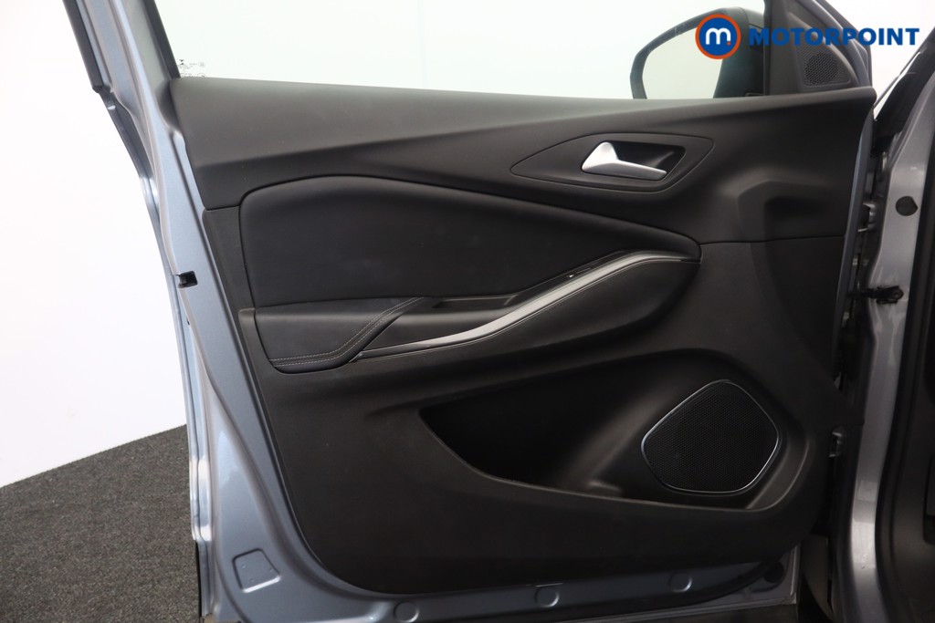 Vauxhall Grandland X Sri Nav Manual Petrol SUV - Stock Number (1585640) - 17th supplementary image