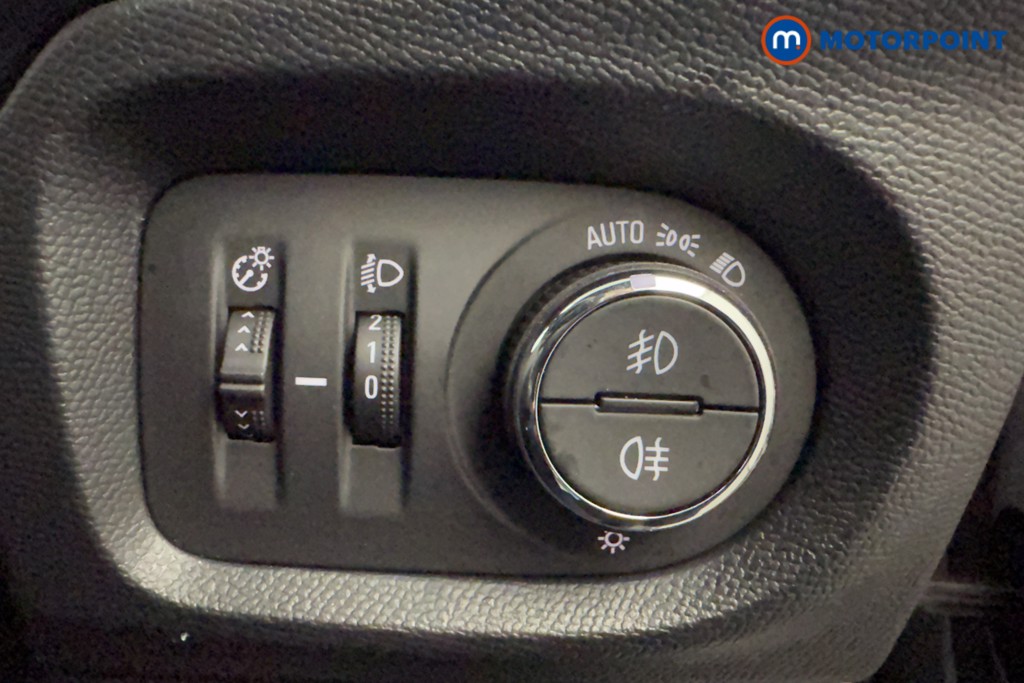 Vauxhall Corsa GS Manual Petrol Hatchback - Stock Number (1585785) - 16th supplementary image