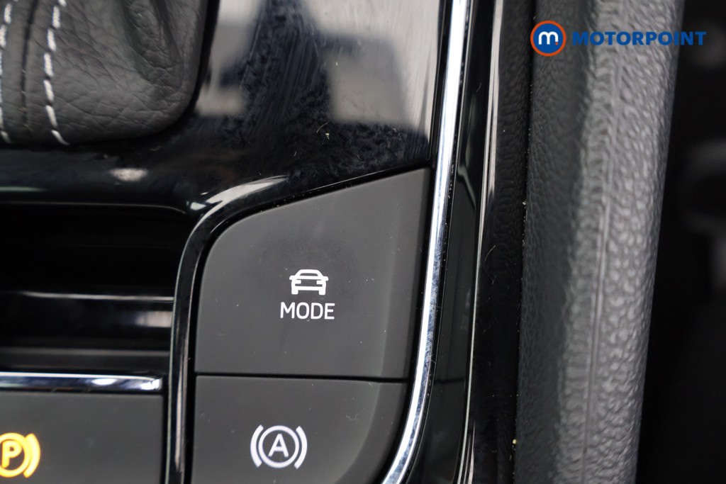 Skoda Karoq Sportline Edition Automatic Petrol SUV - Stock Number (1585923) - 21st supplementary image